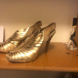 BCBgeneration High Heel